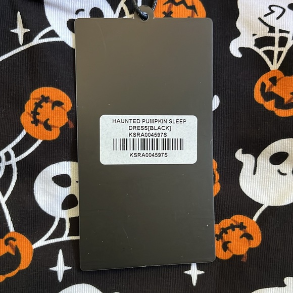 Halloween/Haunted Pumpkin Lounge Dress and Socks set - Picture 4 of 6